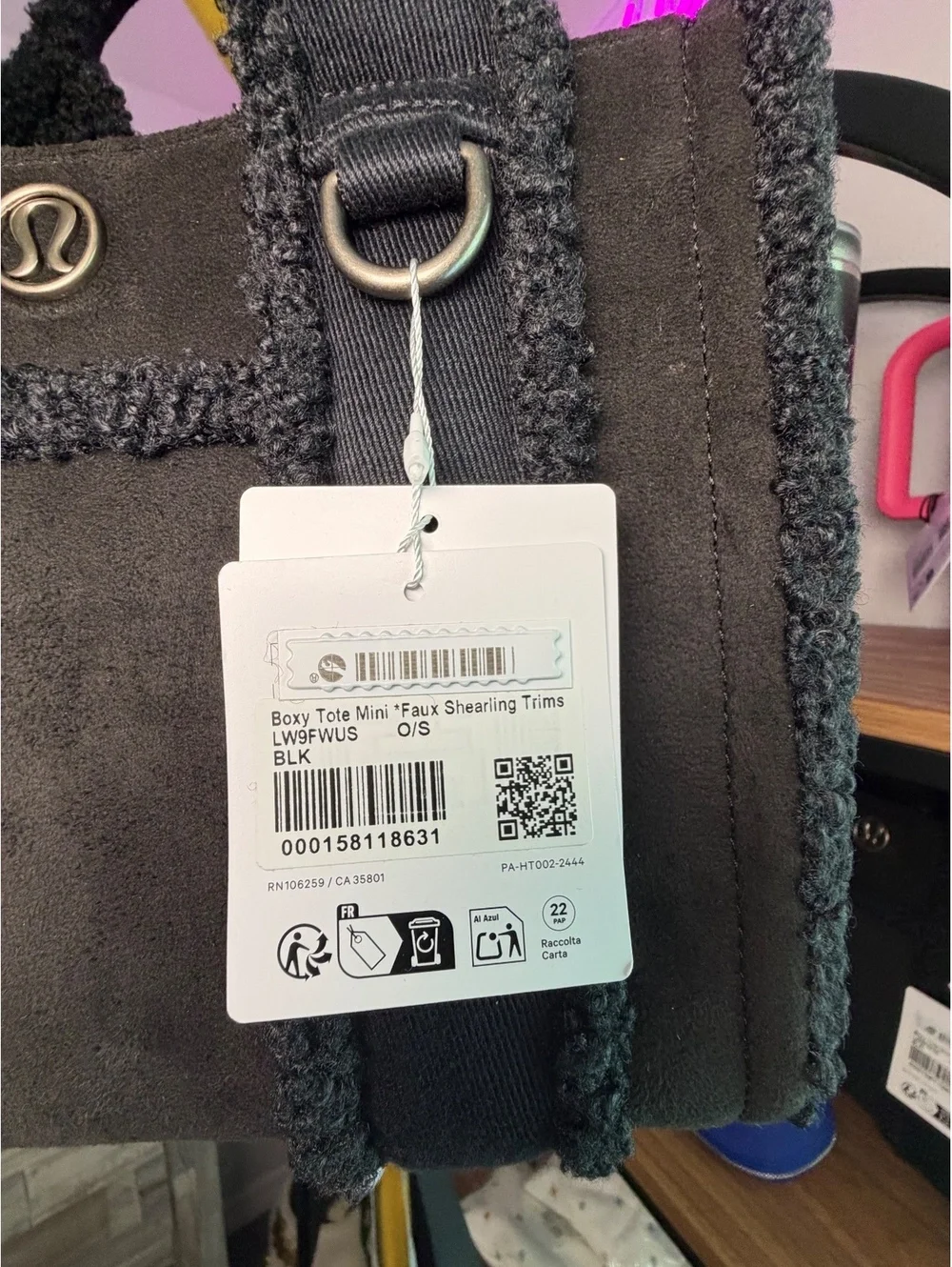 NWT Lululemon Boxy Tote Mini with Faux Shearling Trims - Black $168